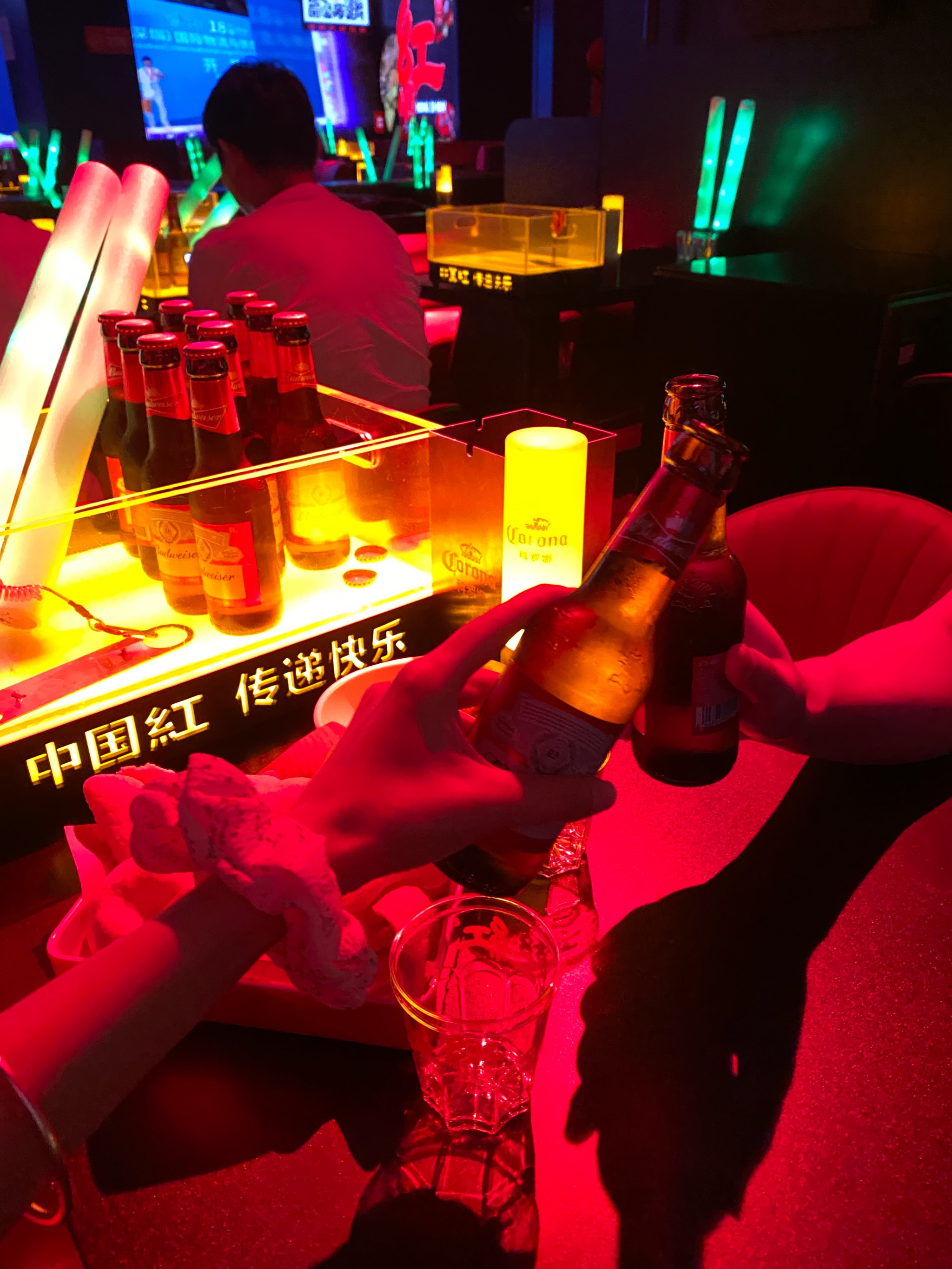 桂林商务ktv与片场的区别解析-秀峰区ktv预订